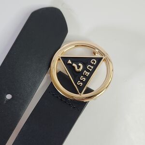 GUESS Men’s Black Leather Belt with Gold Logo Buckle